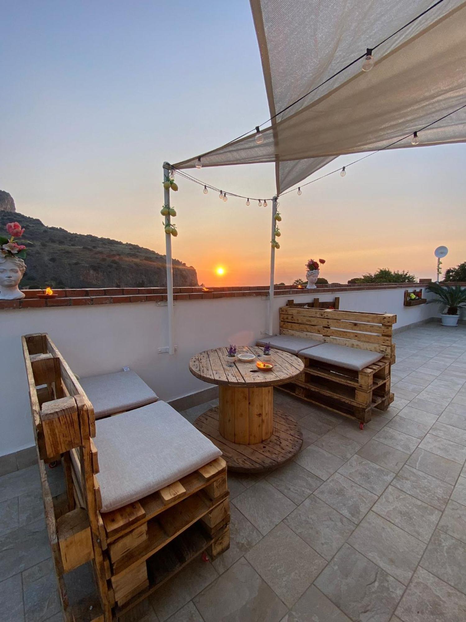 Appartamento il tramonto Capaci Esterno foto